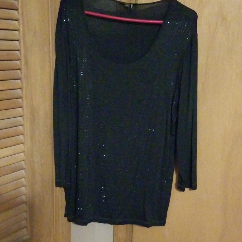 Black shirt